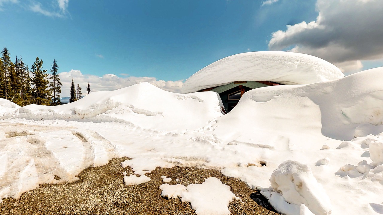Photo of Others in Snow Pine Estates