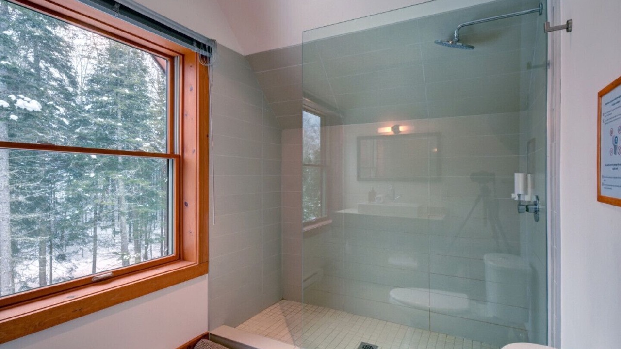 Photo of Bathroom in Lac Superieur Village