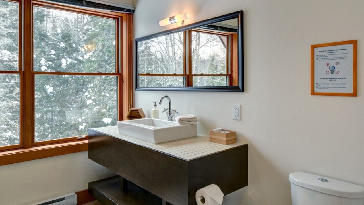 Photo of Bathroom in Lac Superieur Village