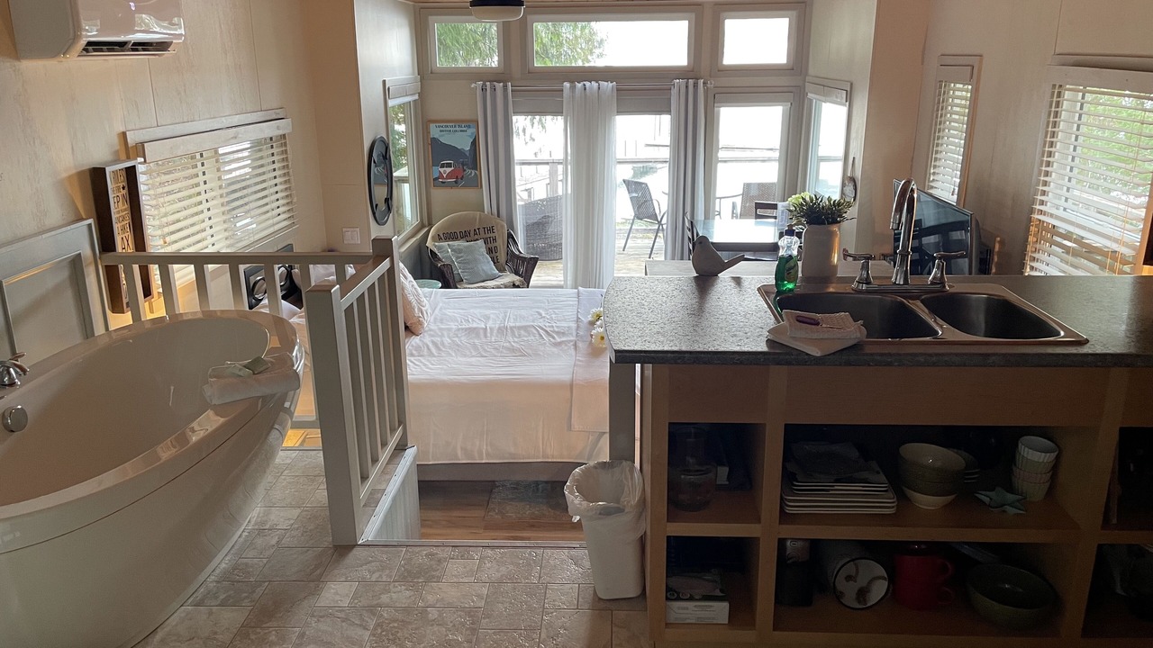 Photo of Bedroom in Port Alberni
