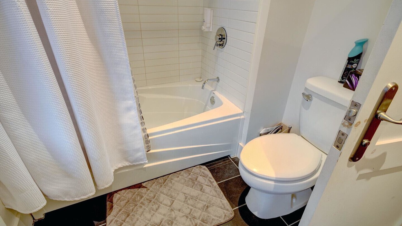 Photo of Bathroom in Lac Superieur Village
