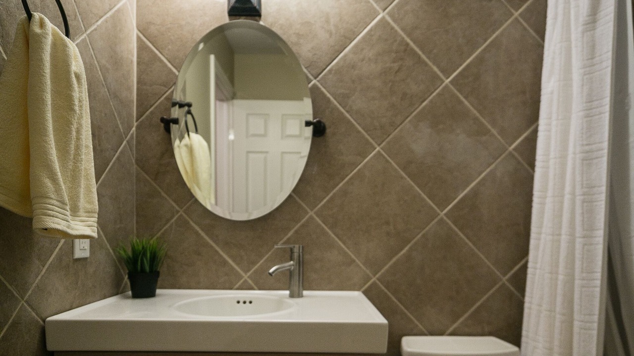 Photo of Bathroom in Jasper Place