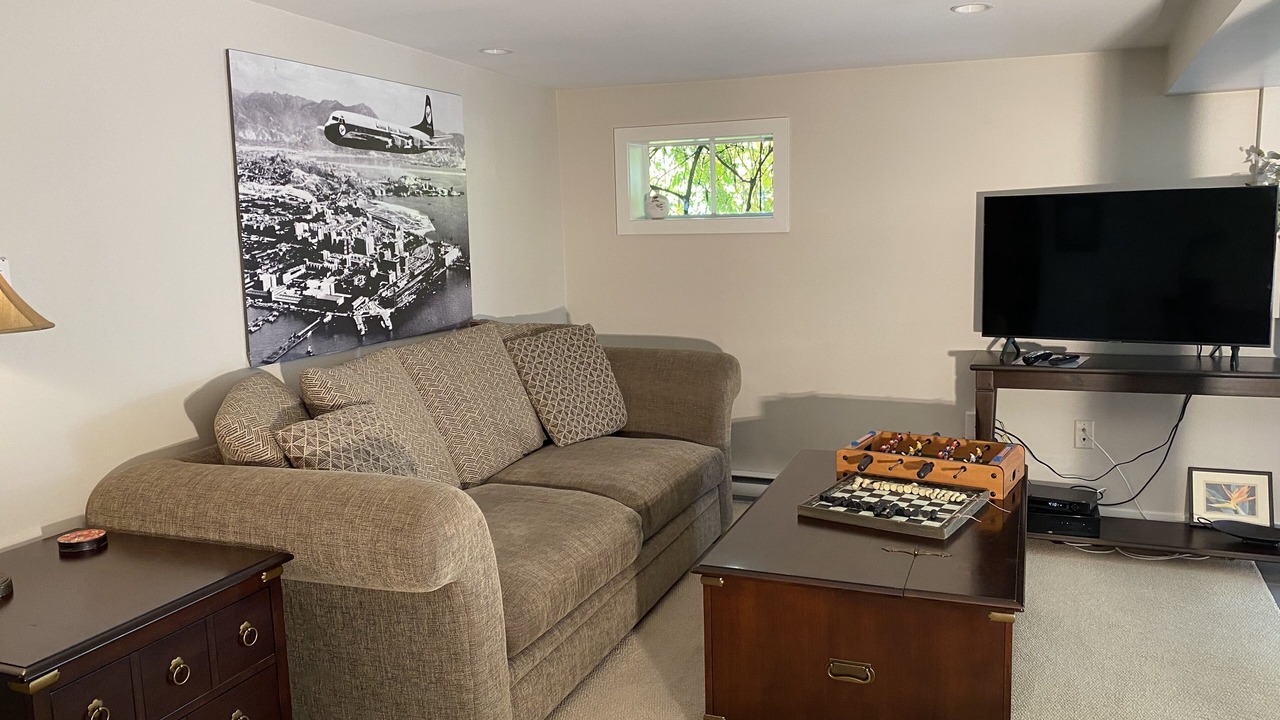 Photo of Bedroom in Central Lonsdale