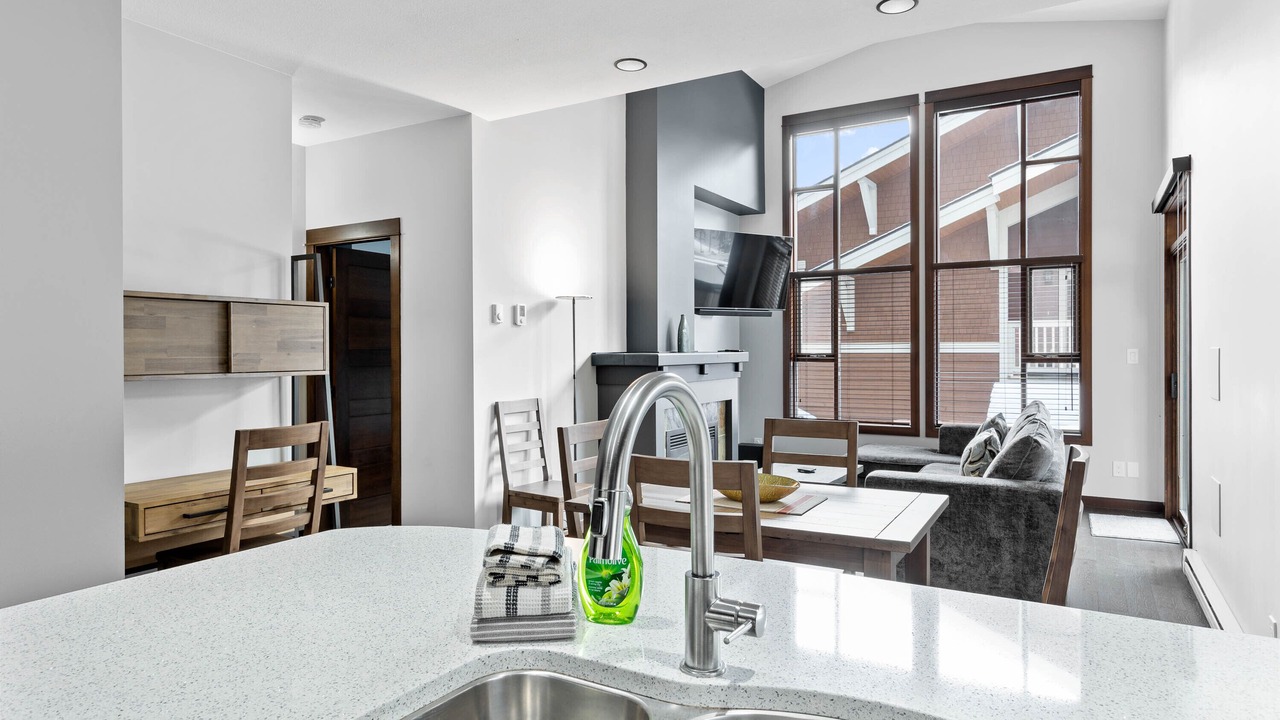 Photo of Livingroom in Sun Peaks