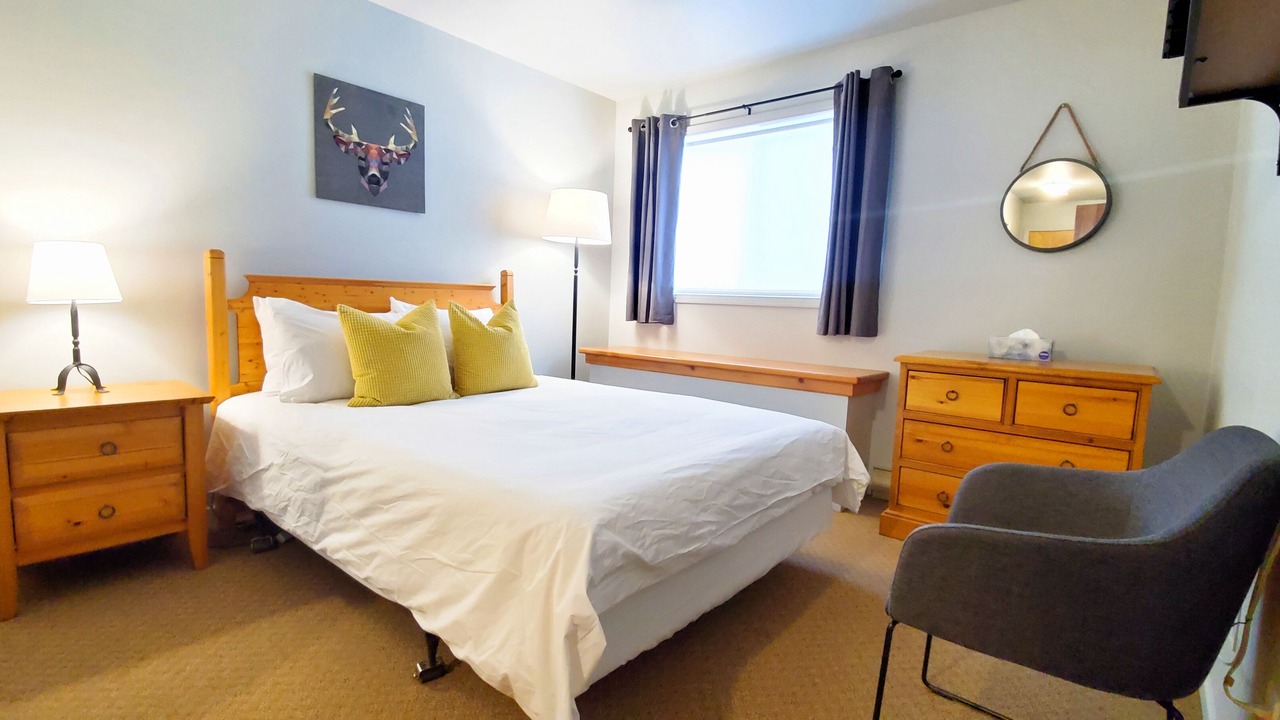 Photo of Bedroom in East Kootenay