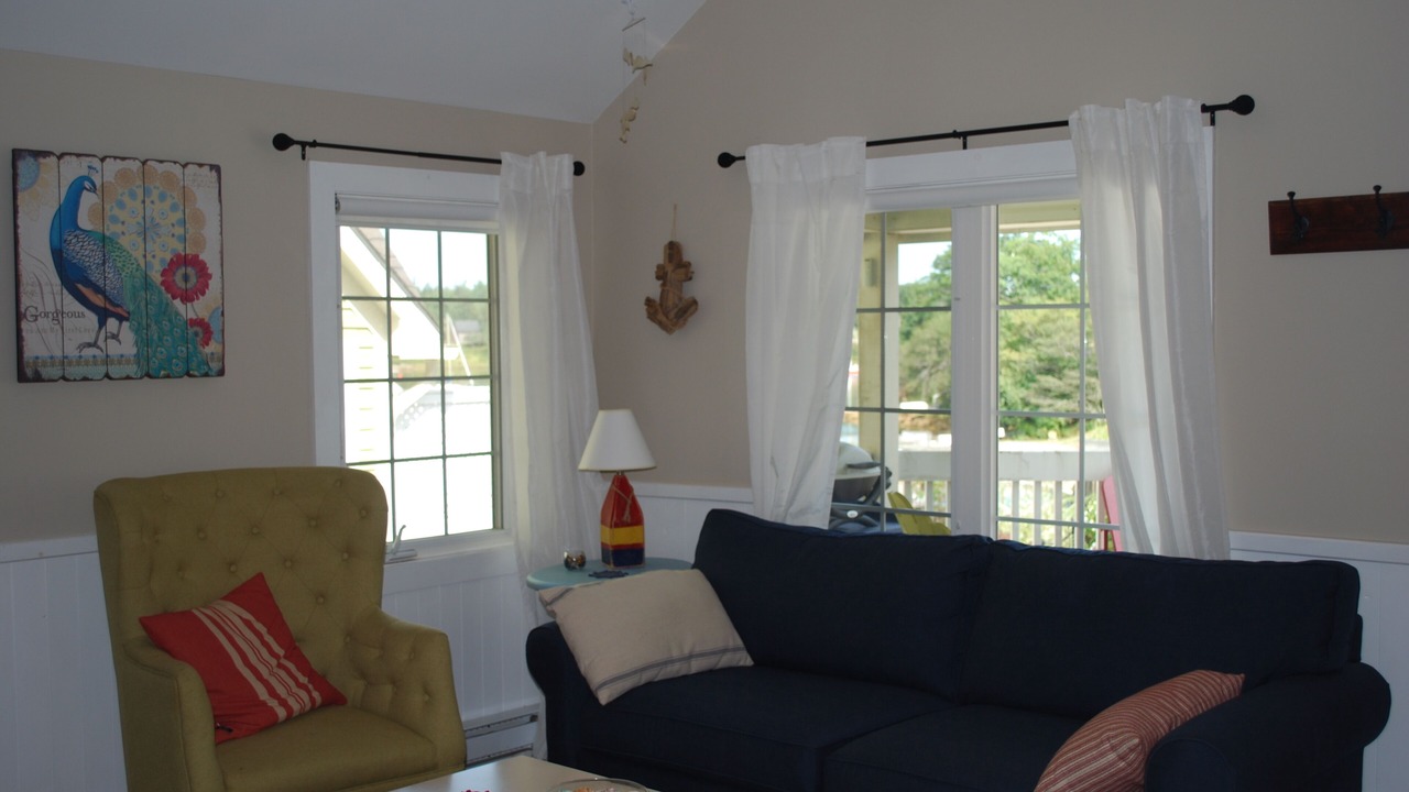 Photo of Livingroom in Hubbards
