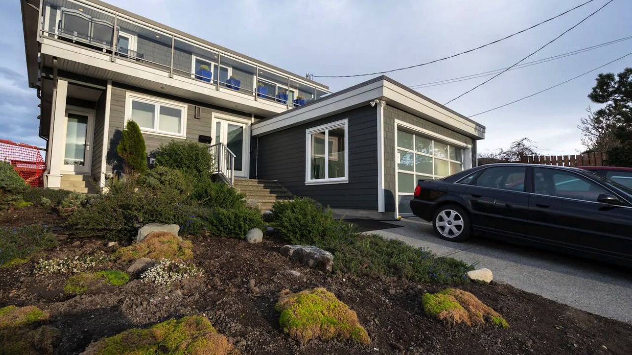 Photo of Outdoor in Saanich East