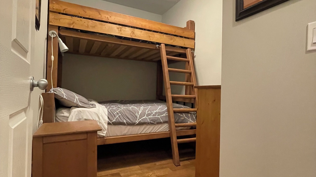 Photo of Bedroom in Okanagan-Similkameen