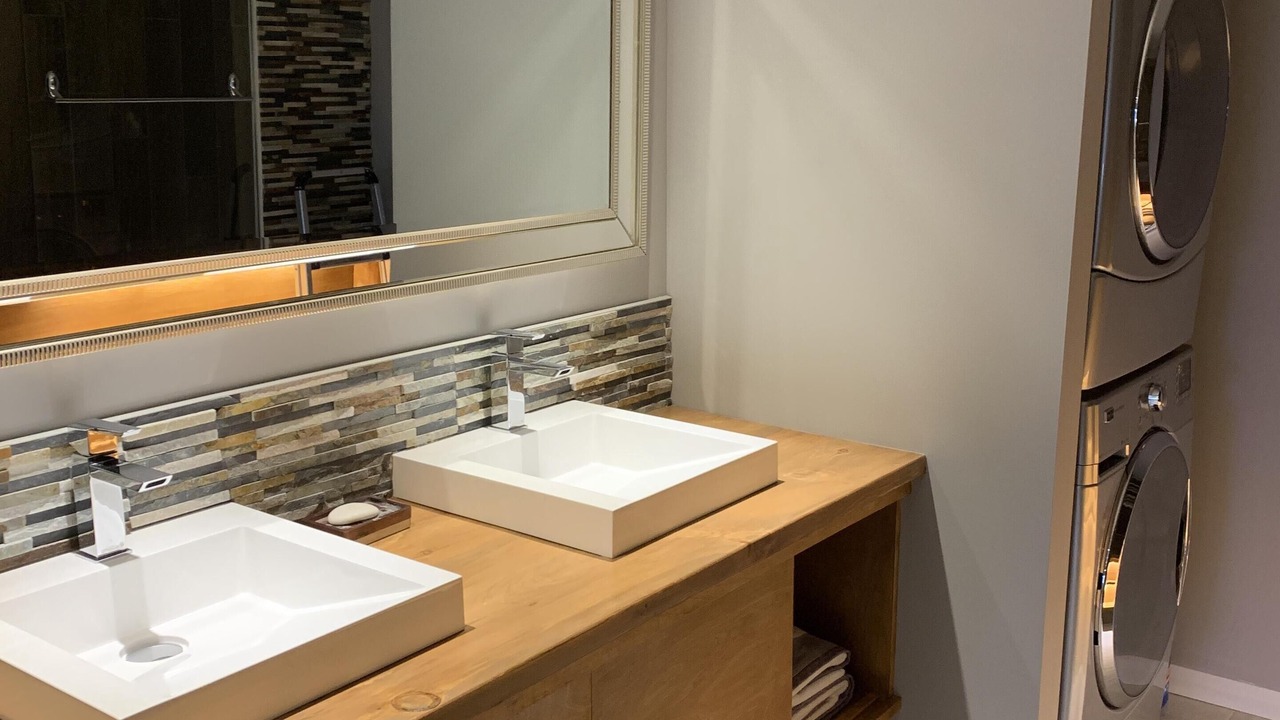 Photo of Bathroom in Saint Zenon