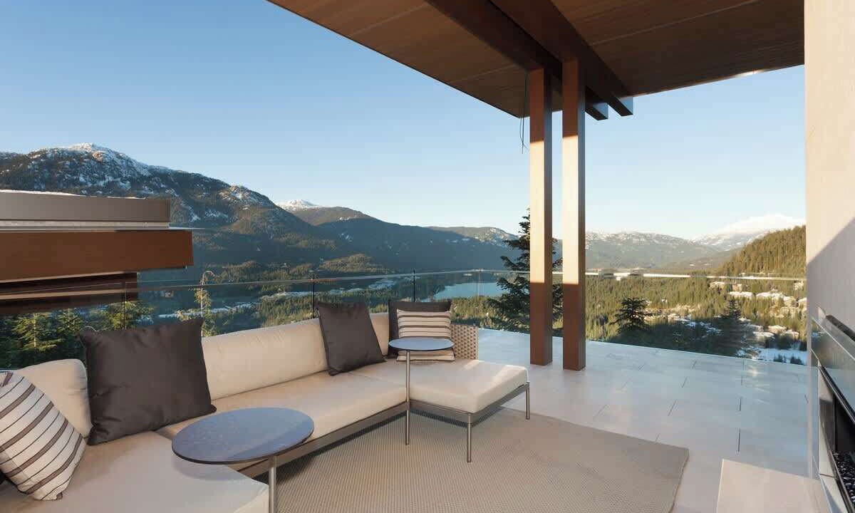 Photo of Livingroom in Whistler Creekside