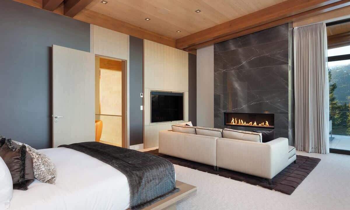 Photo of Livingroom in Whistler Creekside