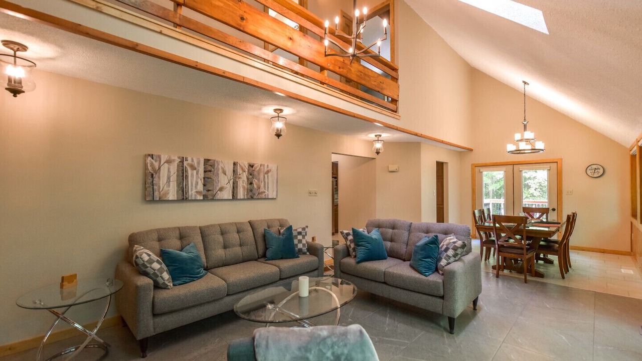 Photo of Livingroom in Ramara