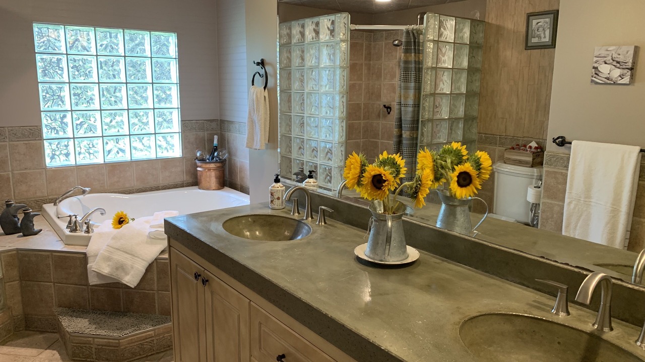 Photo of Bathroom in Bragg Creek