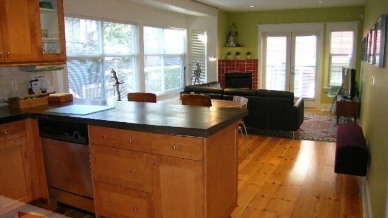 Photo of Bedroom in Kitsilano
