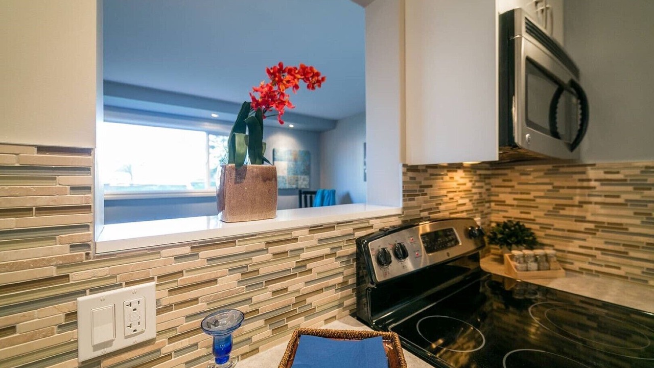 Photo of Kitchen in Jasper Place