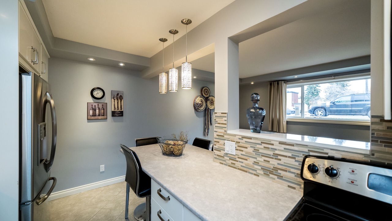 Photo of Kitchen in Jasper Place