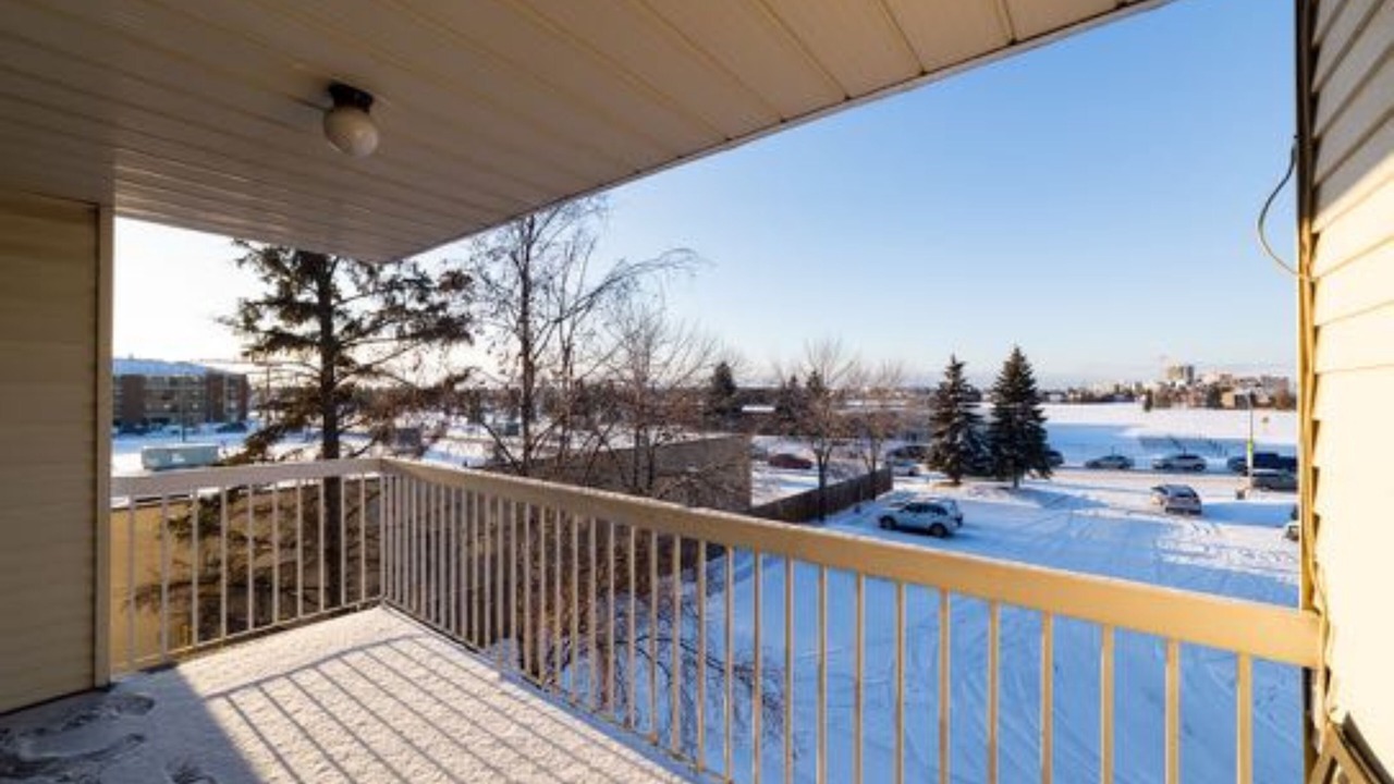 Photo of Outdoor in Jasper Place