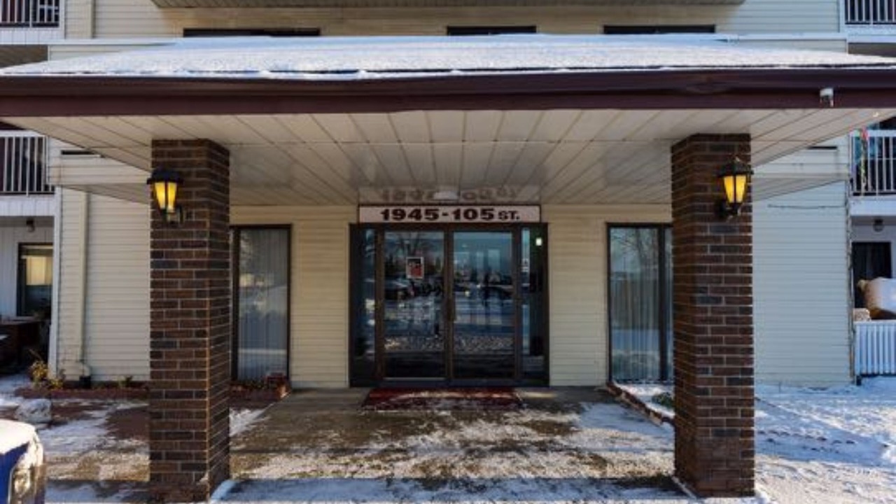 Photo of Outdoor in Jasper Place