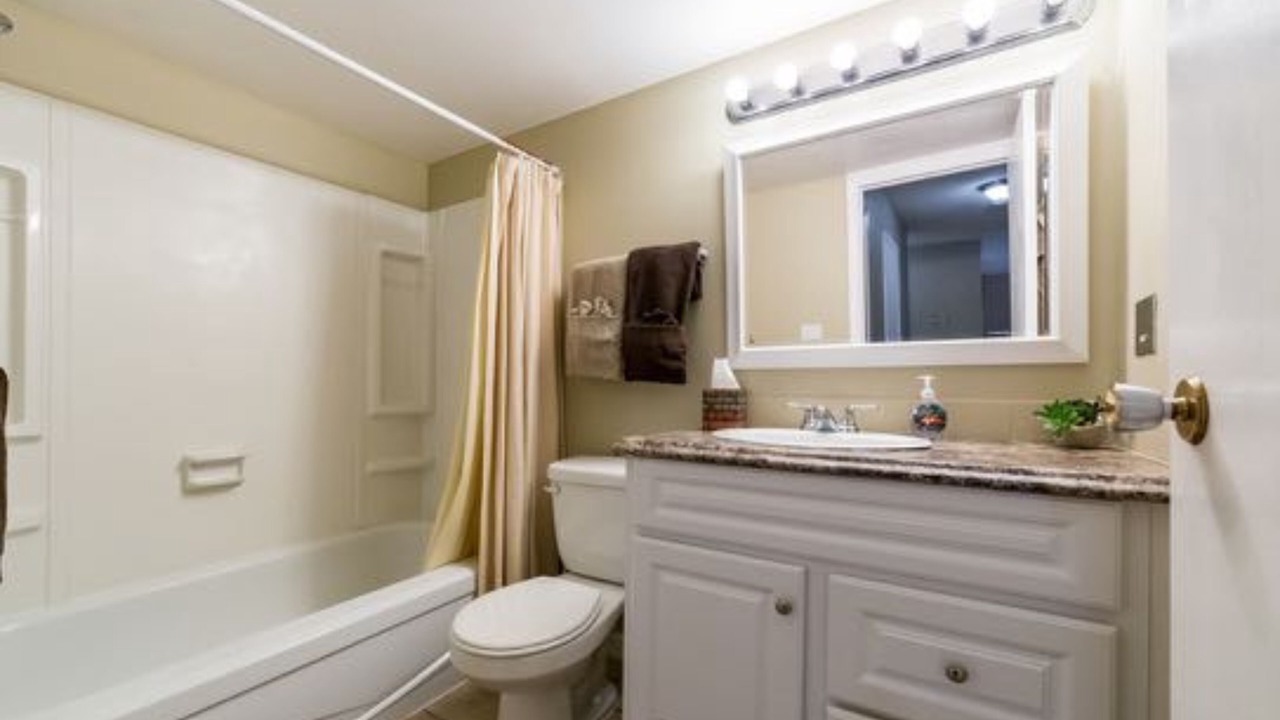 Photo of Bathroom in Jasper Place