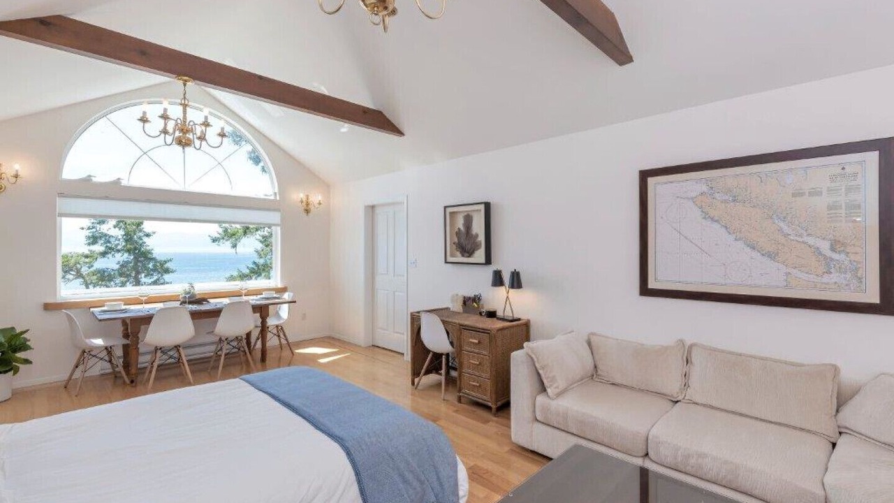 Photo of Bedroom in Otter Point