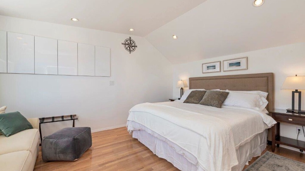 Photo of Bedroom in Otter Point