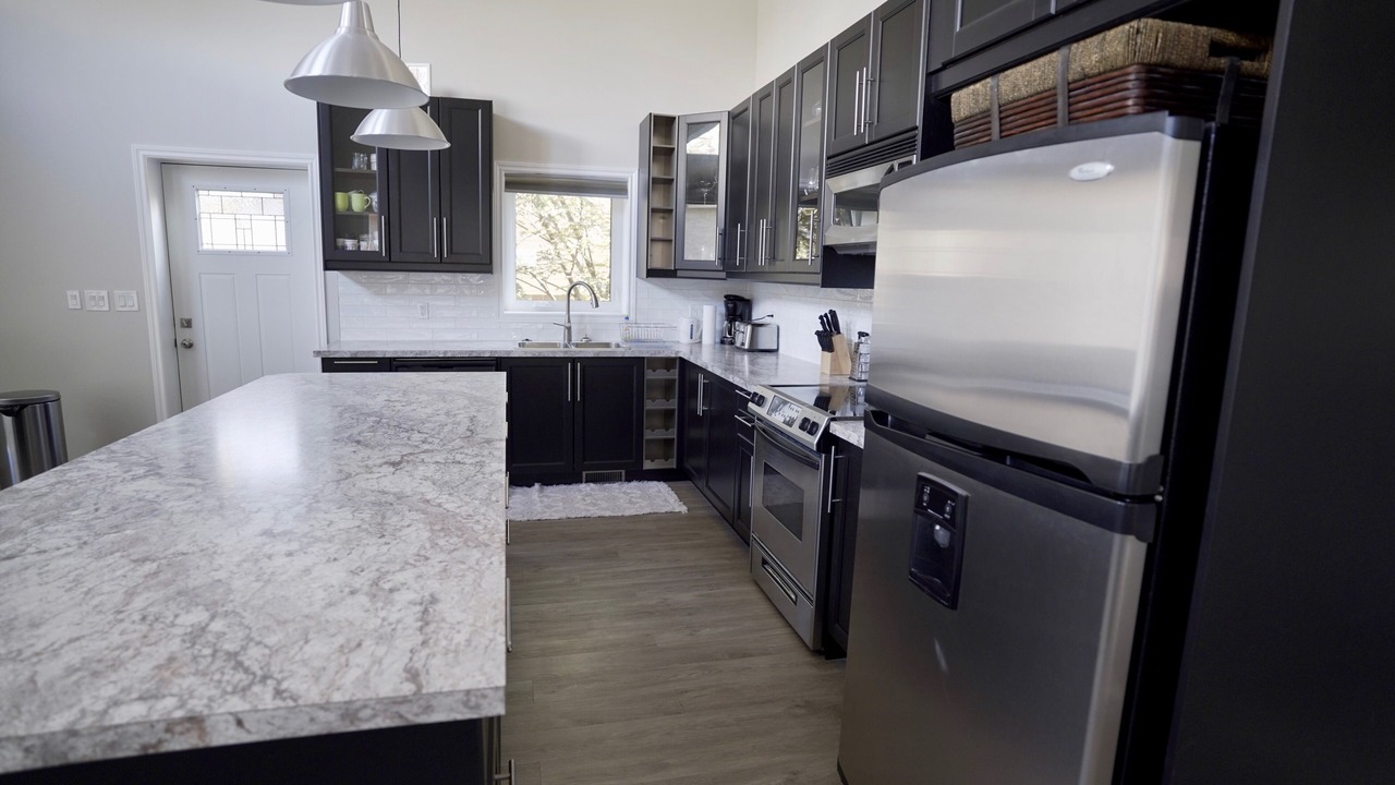 Photo of Kitchen in Sylvan Lake