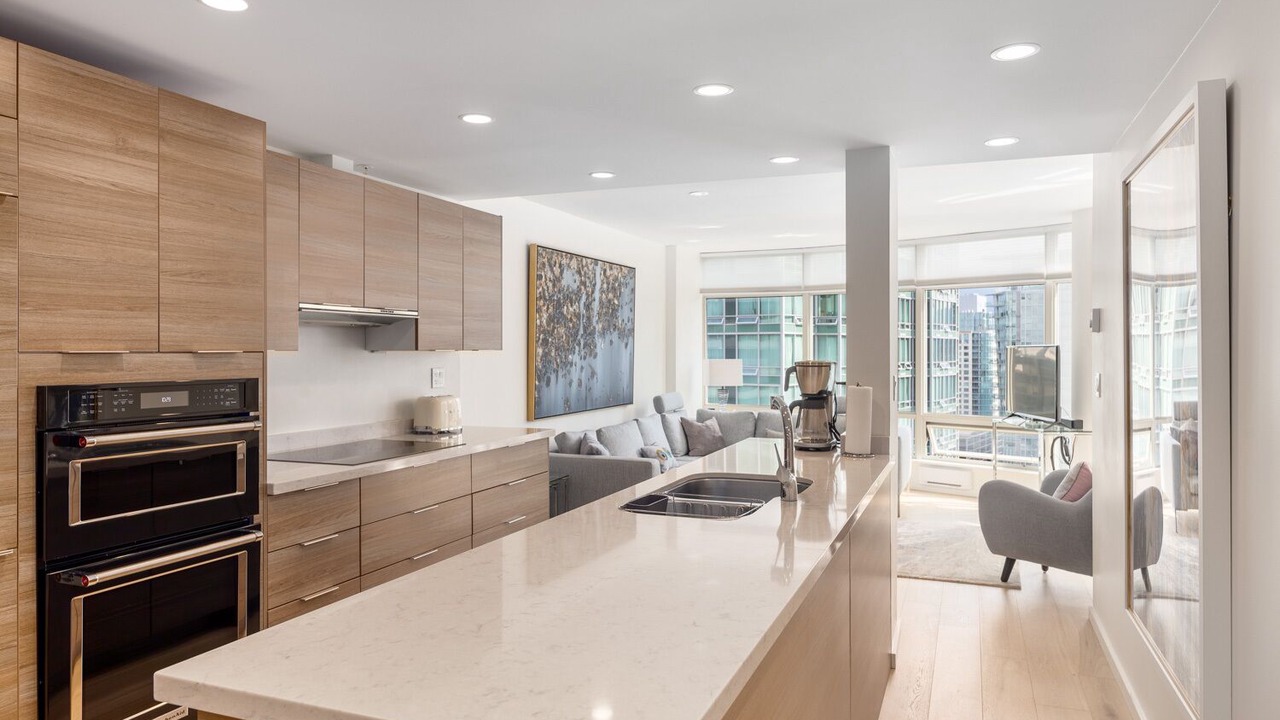 Photo of Kitchen in Coal Harbour