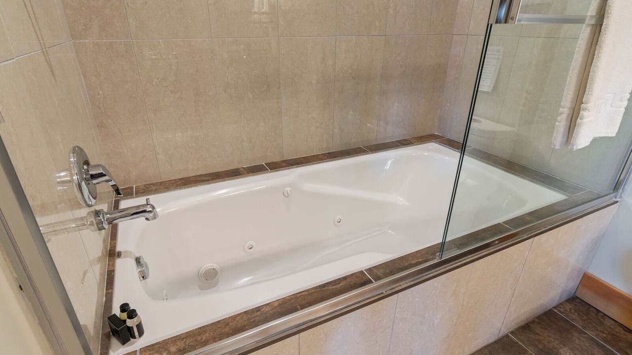 Photo of Bathroom in Blind Bay