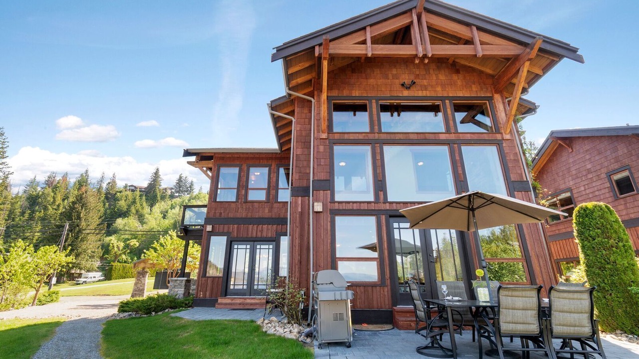 Photo of Outdoor in Blind Bay