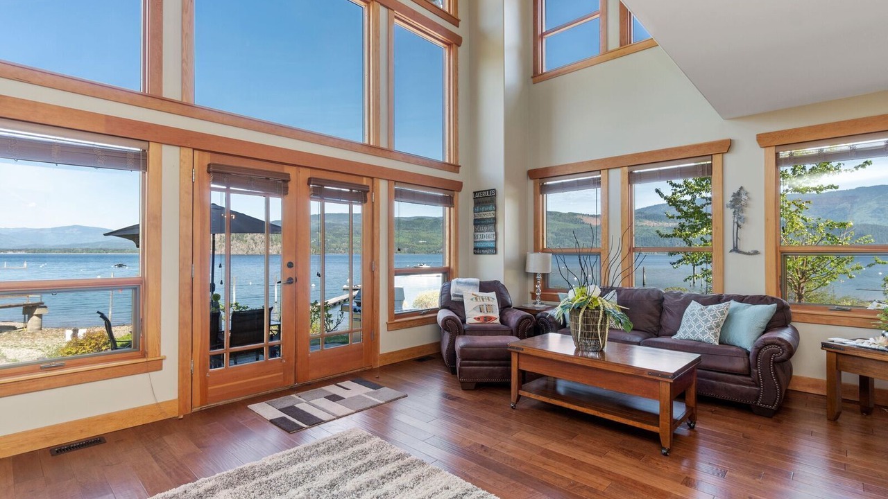 Photo of Livingroom in Blind Bay