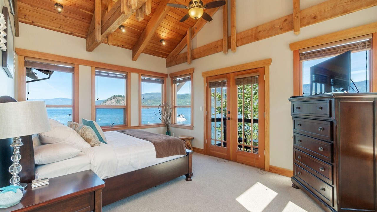 Photo of Bedroom in Blind Bay