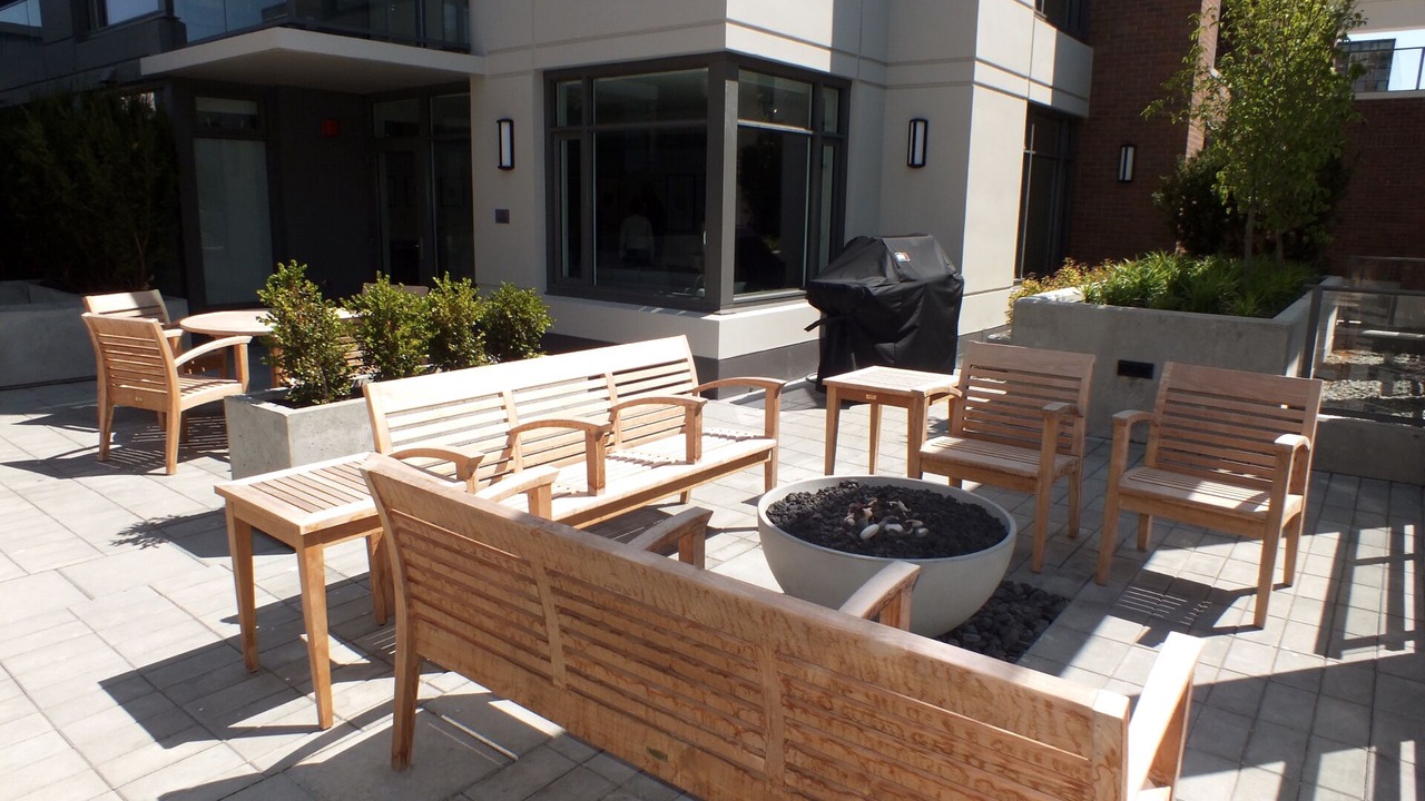 Photo of Patio Balcony in Downtown Victoria
