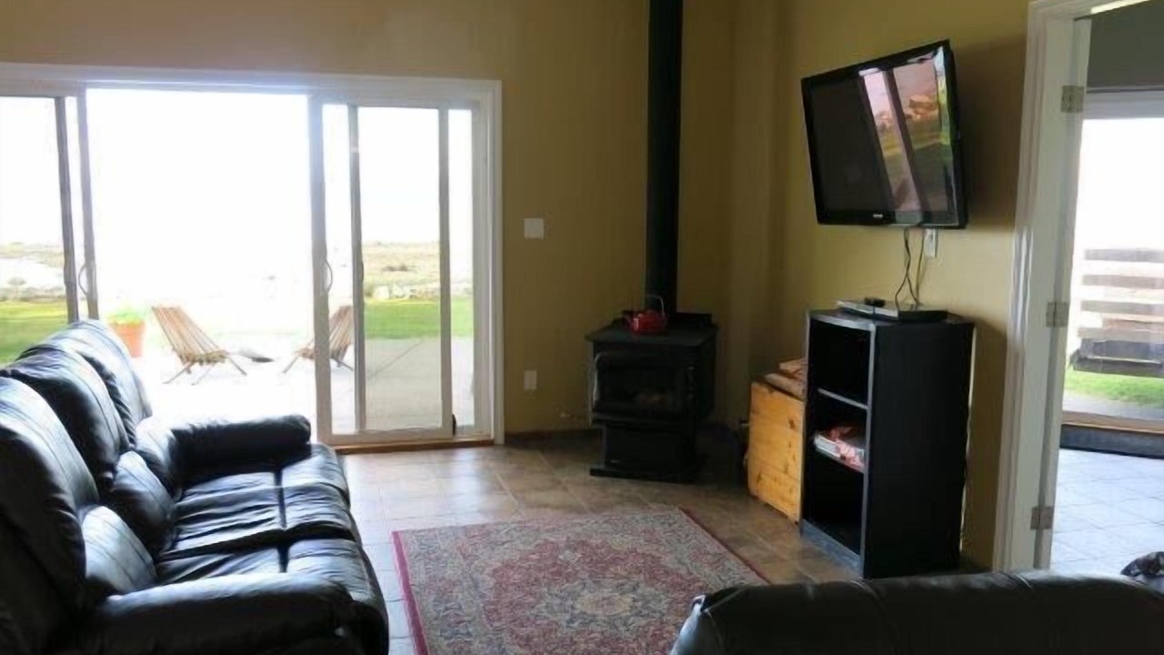 Photo of Bedroom in Courtenay