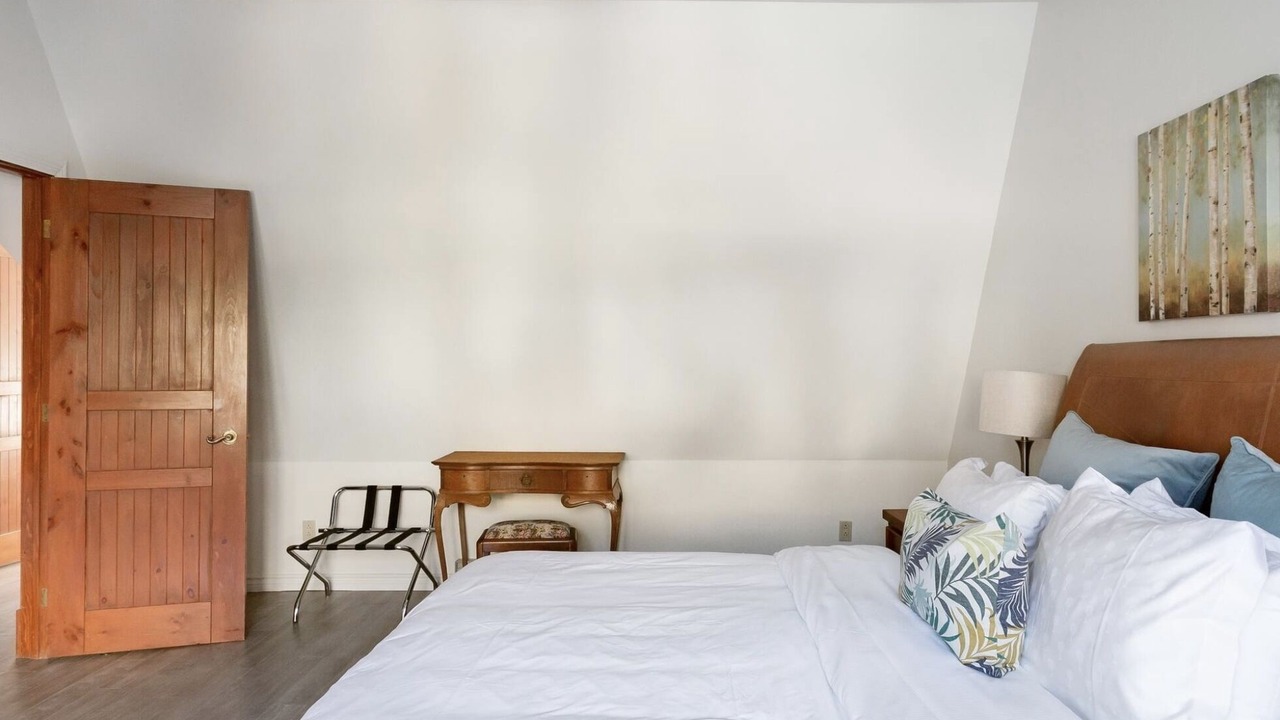 Photo of Bedroom in Mont-Tremblant