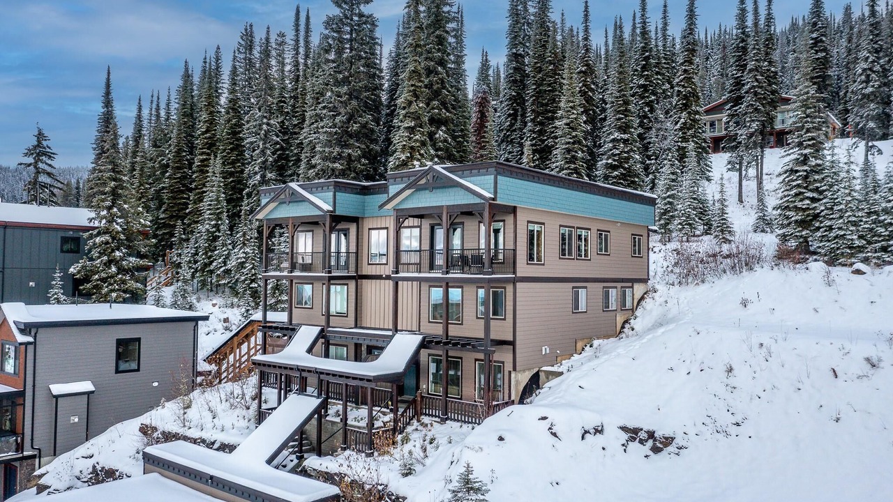 Photo of Outdoor in Silver Star Mountain