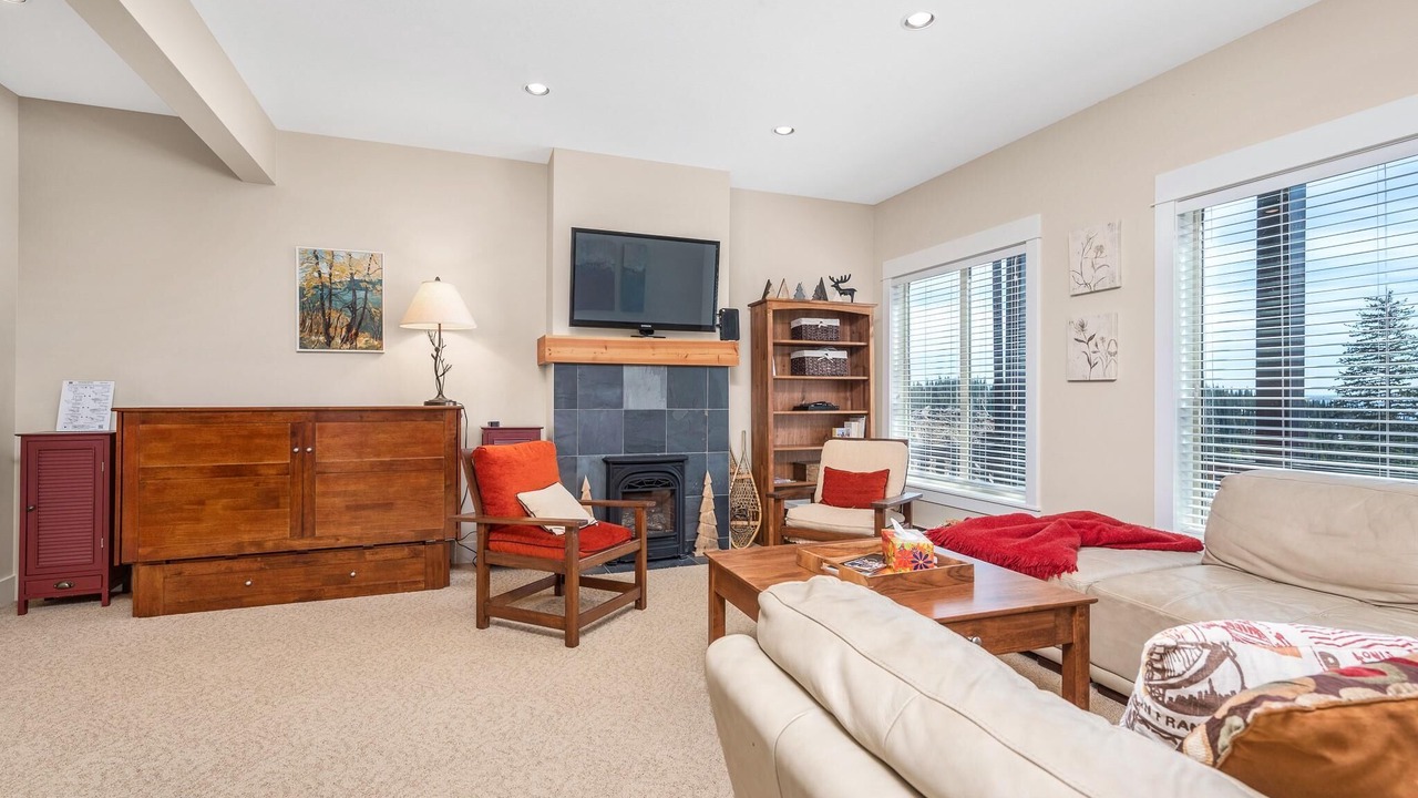 Photo of Bedroom in Silver Star Mountain