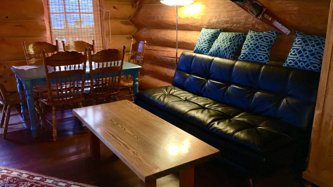 Photo of Livingroom in Boswell