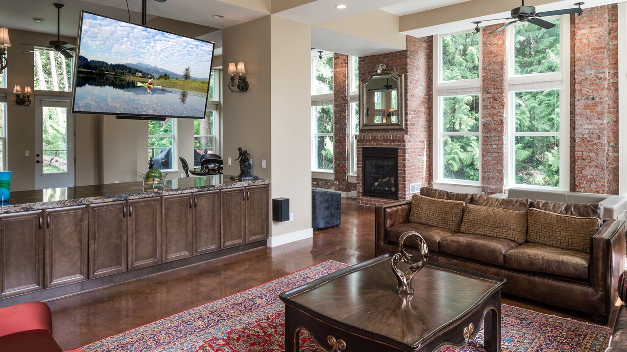 Photo of Livingroom in Sumas Prairie