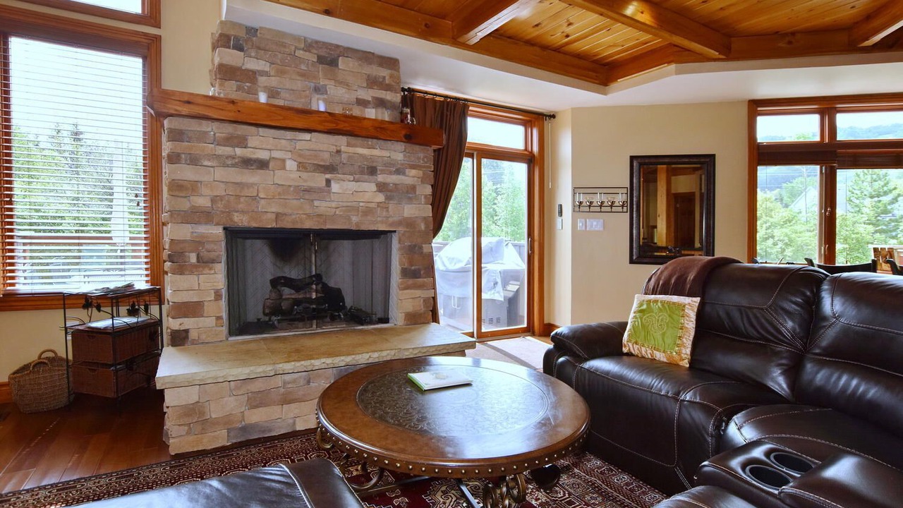 Photo of Livingroom in Craigleith