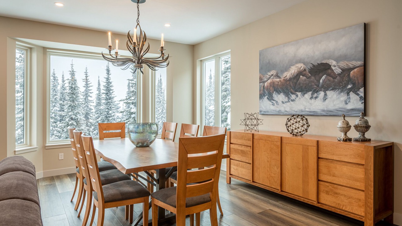Photo of Bedroom in Silver Star Mountain