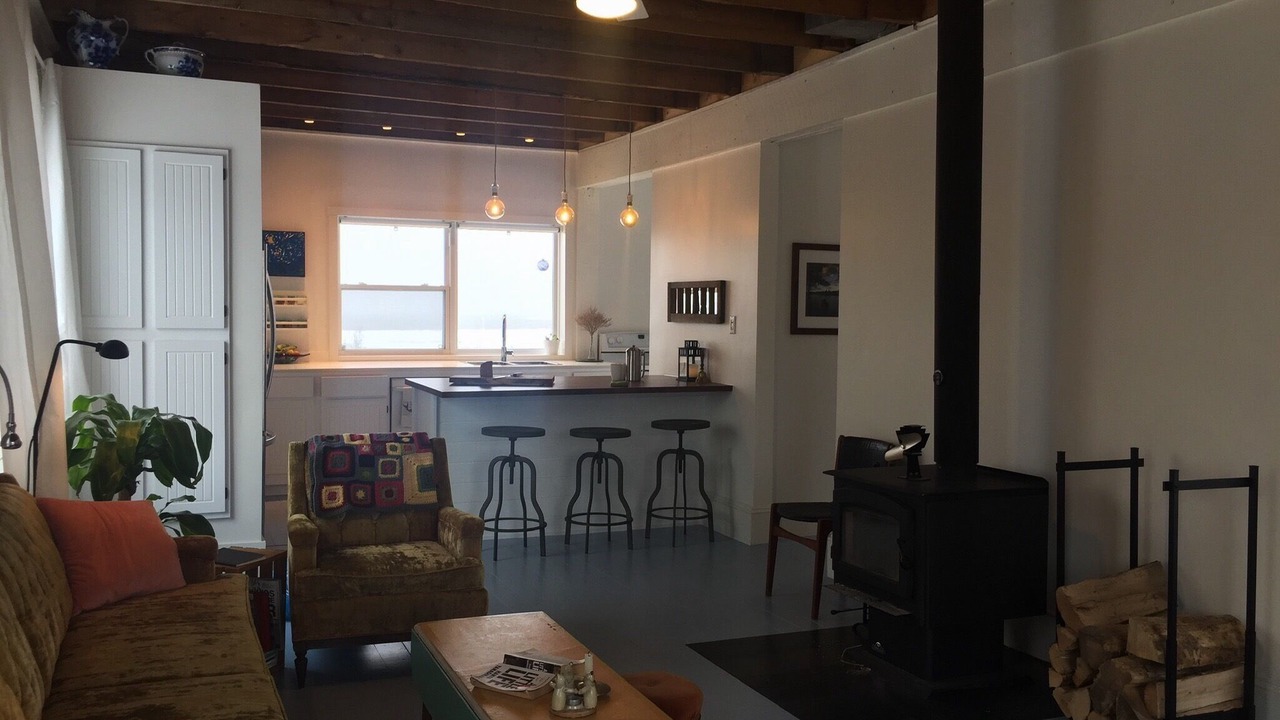Photo of Livingroom in Amherst
