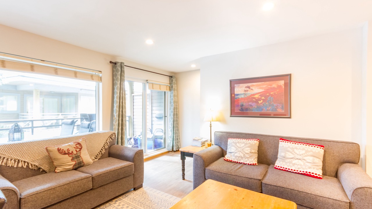 Photo of Livingroom in Village North