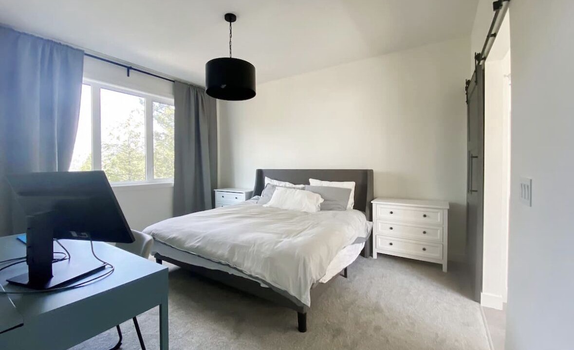Photo of Bedroom in East Kootenay