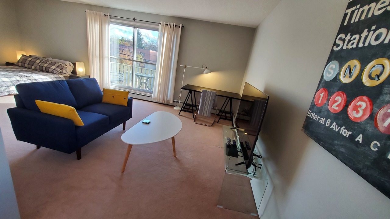 Photo of Livingroom in Old Strathcona