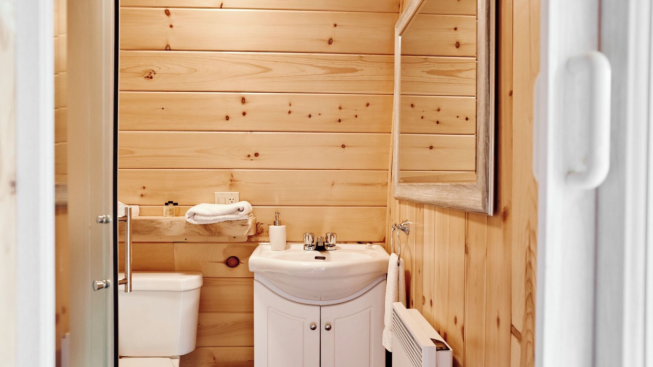 Photo of Bathroom in Notre-Dame-de-Bonsecours