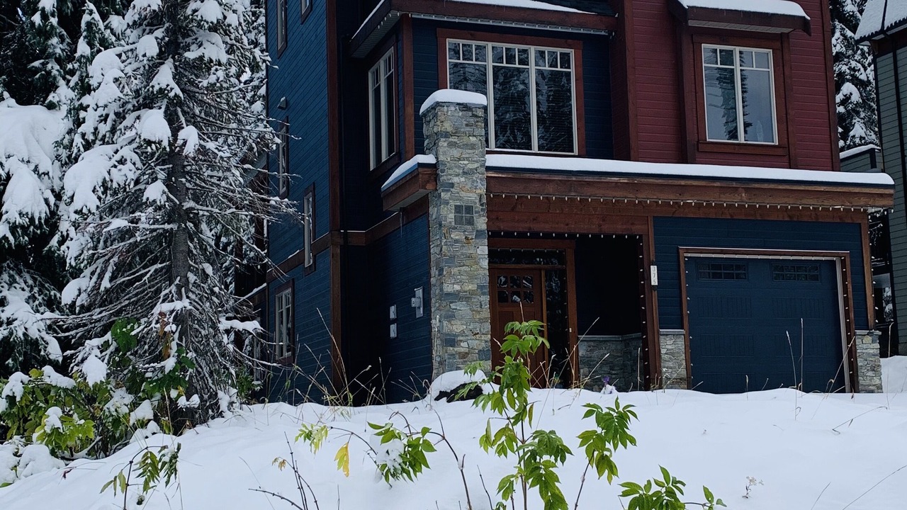 Photo of Outdoor in Silver Star Mountain