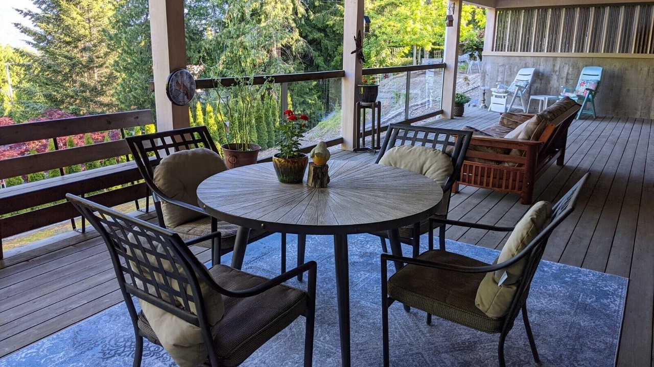 Photo of Outdoor in Blind Bay