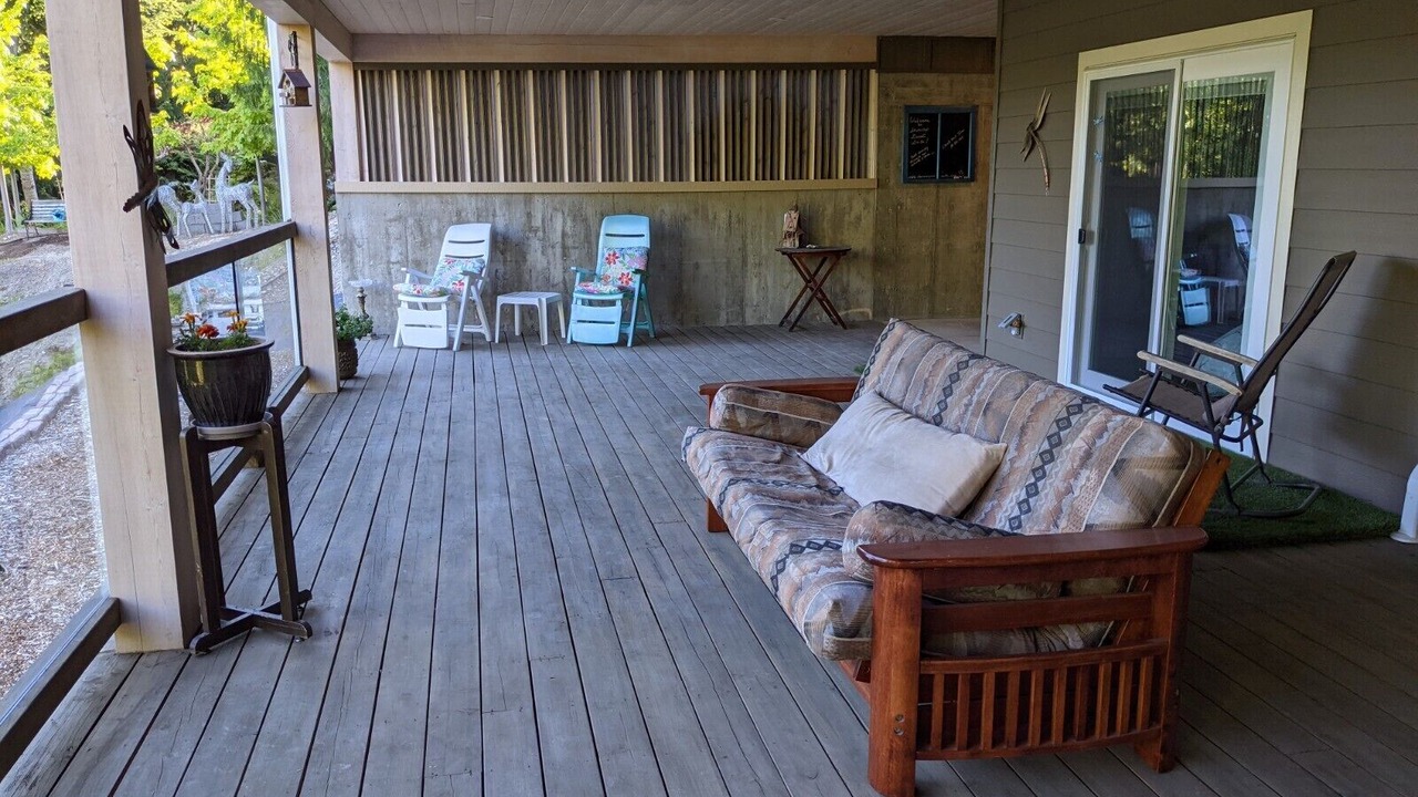 Photo of Outdoor in Blind Bay