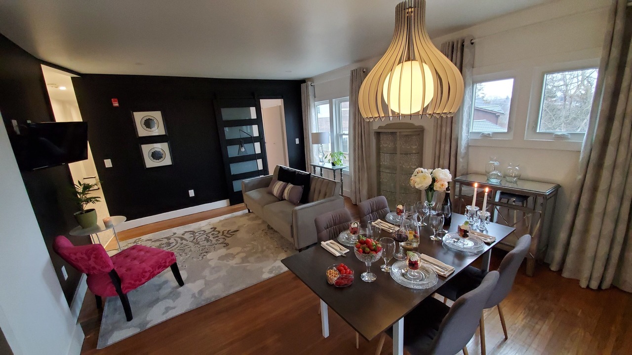 Photo of Livingroom in Niagara Falls