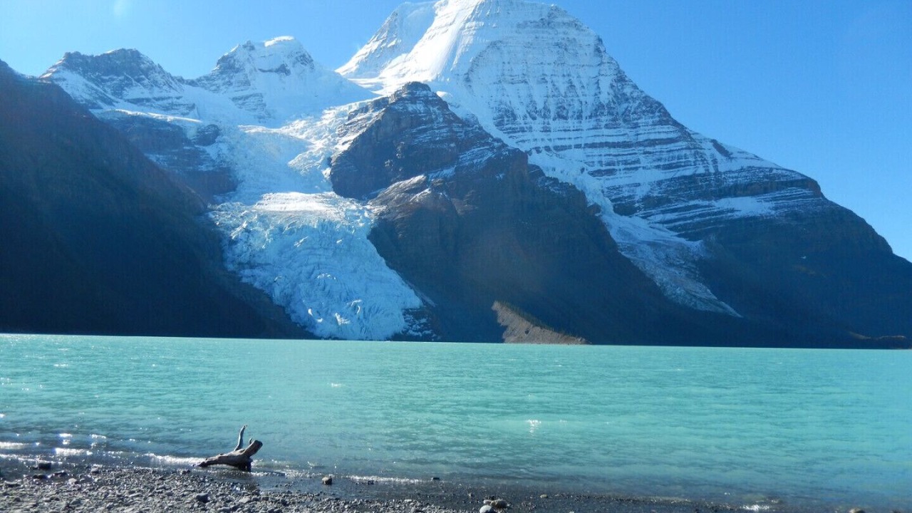 Photo of Outdoor in Tete Jaune Cache